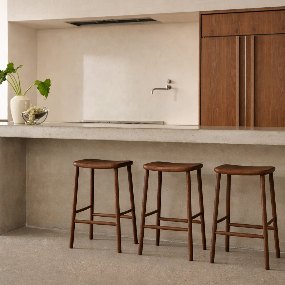 Anton-bar-stool-walnut-DF8AB1_y7hyad.jpg