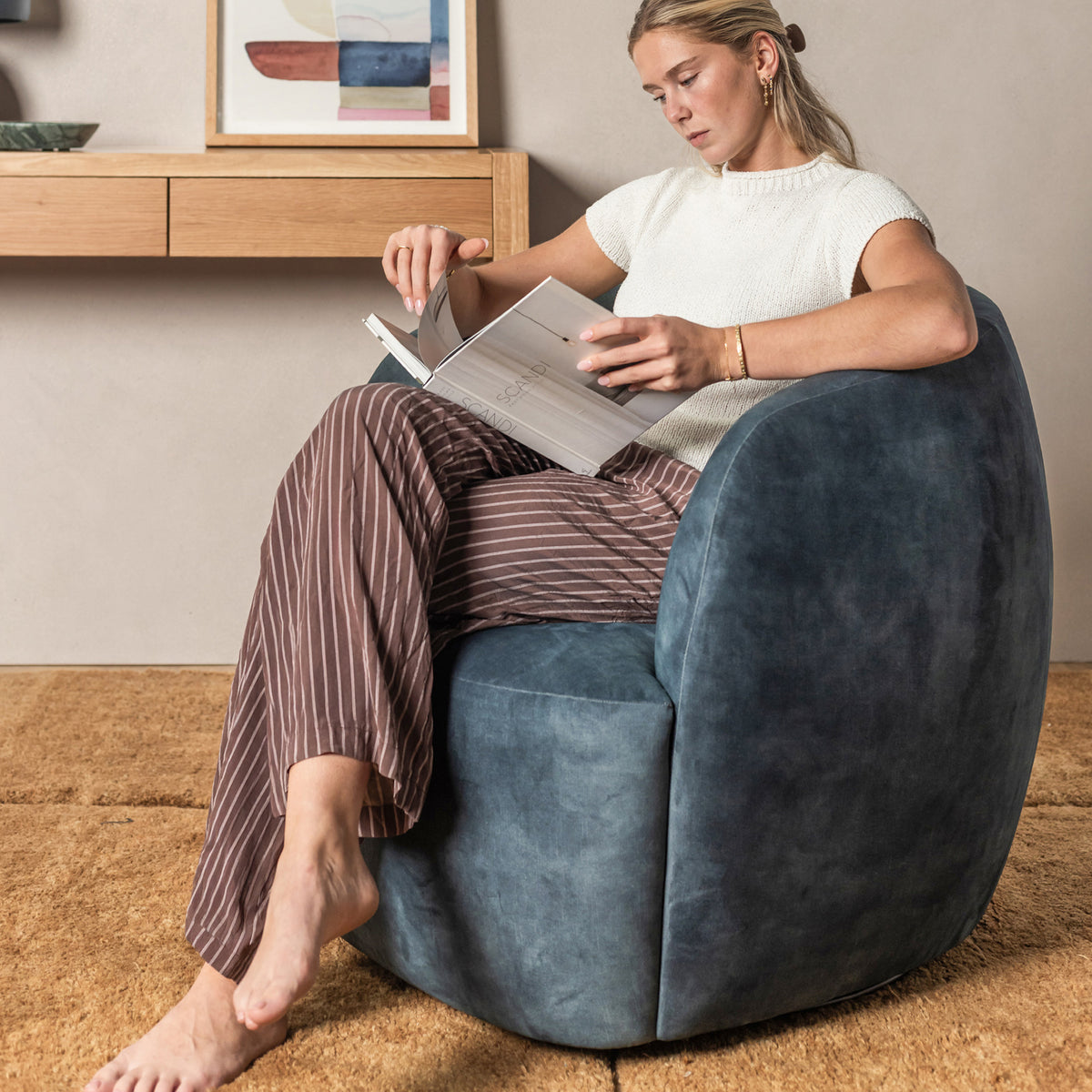 Arlo-Swivel-Armchair-Soft-Marine-Velvet-LL2WC1-Lifestyle-3-sq.jpg