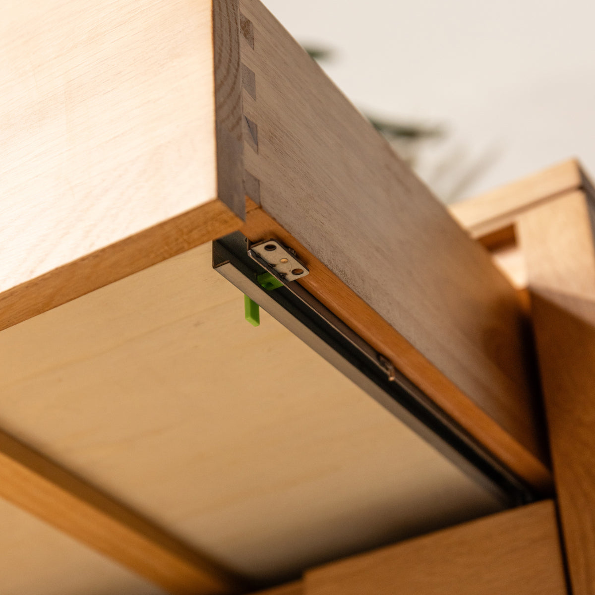 Bruno-4-Drawer-Chest--SHARED--detail_4-SQ.jpg