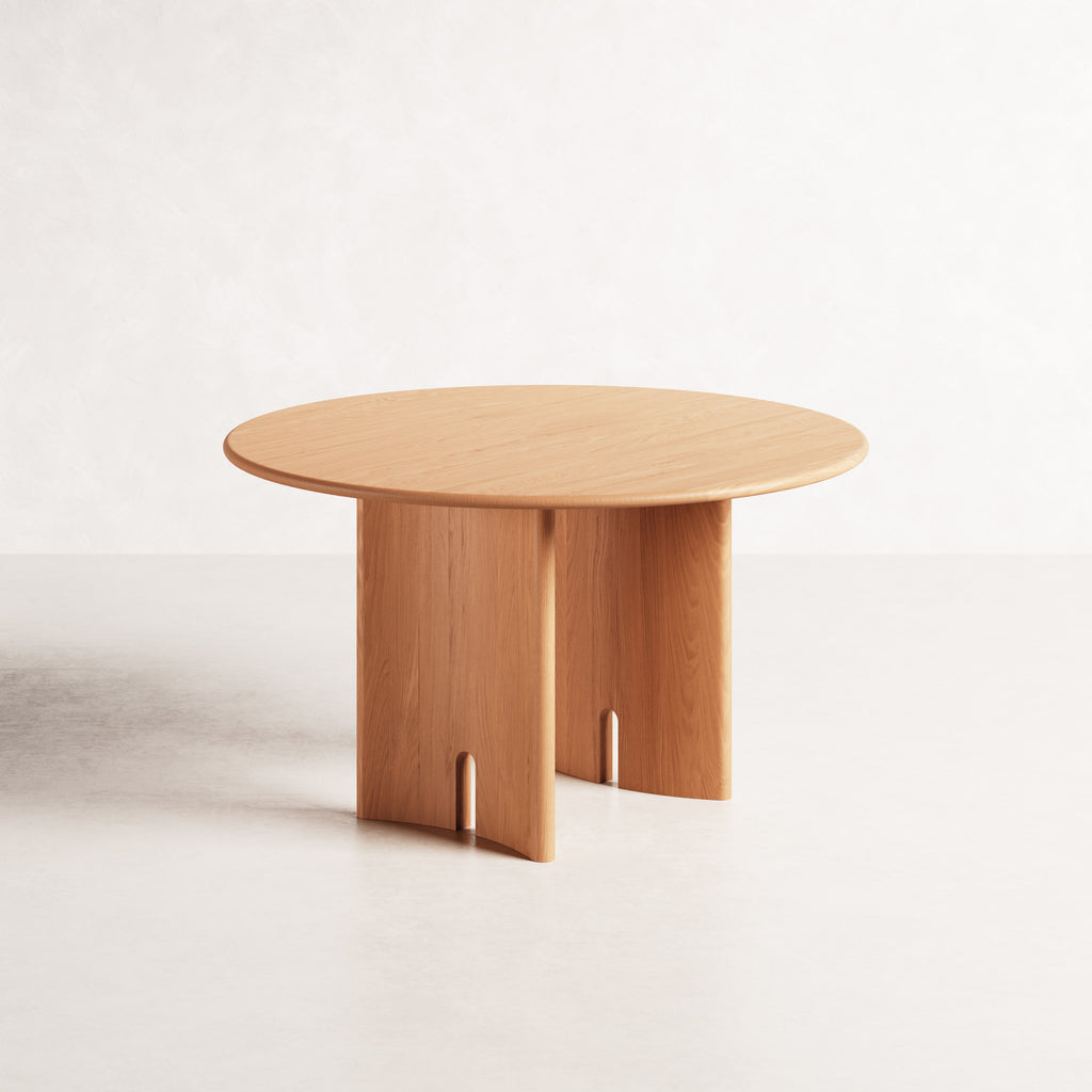 Luno-Round-Dining-Table-Oak-130cm--RL1013--cam-e0021.jpg