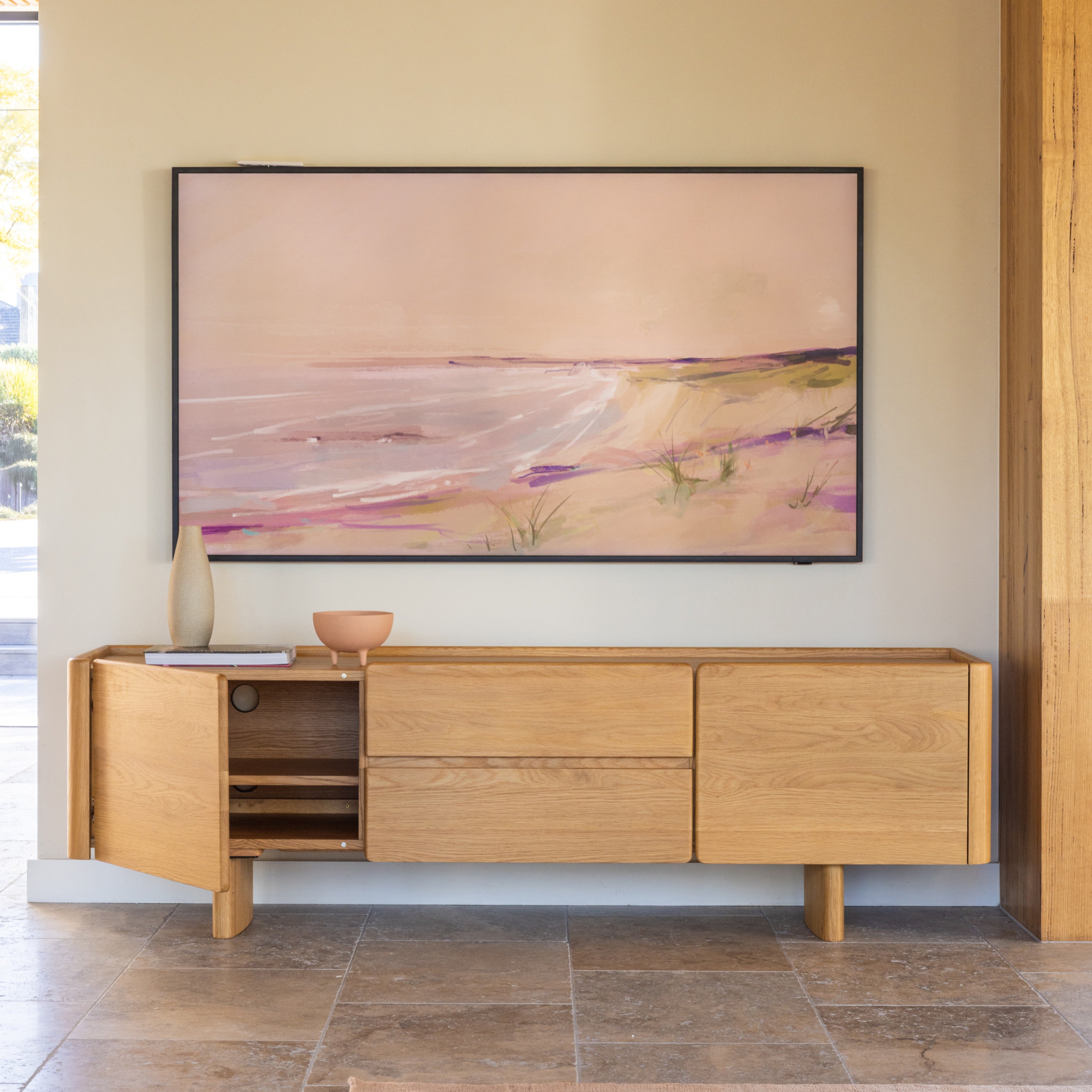Luno-TV-_-Media-Console-Oak--RL1019--lifestyle-2-sq.jpg