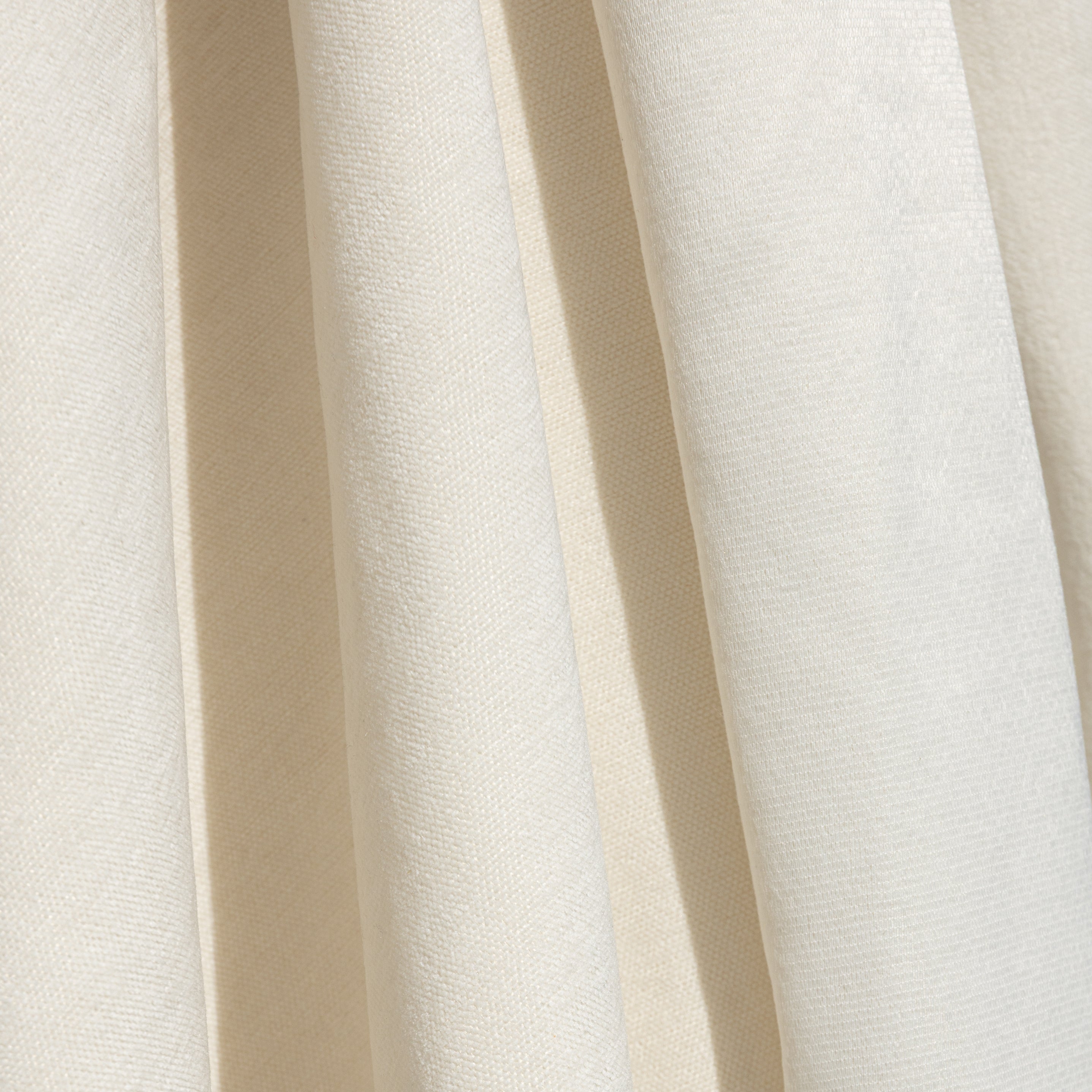 Luno-archair-cloud-white-fabric--PM1001--1.jpg