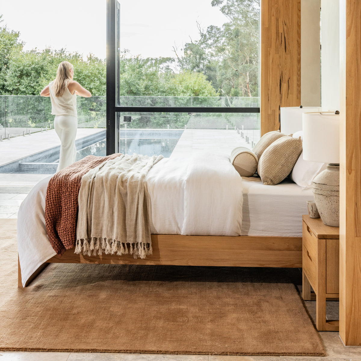 bruno-queen-bed-oak-bedside-freya-toasted-rug--SHARED--lifestyle-10-sq.jpg