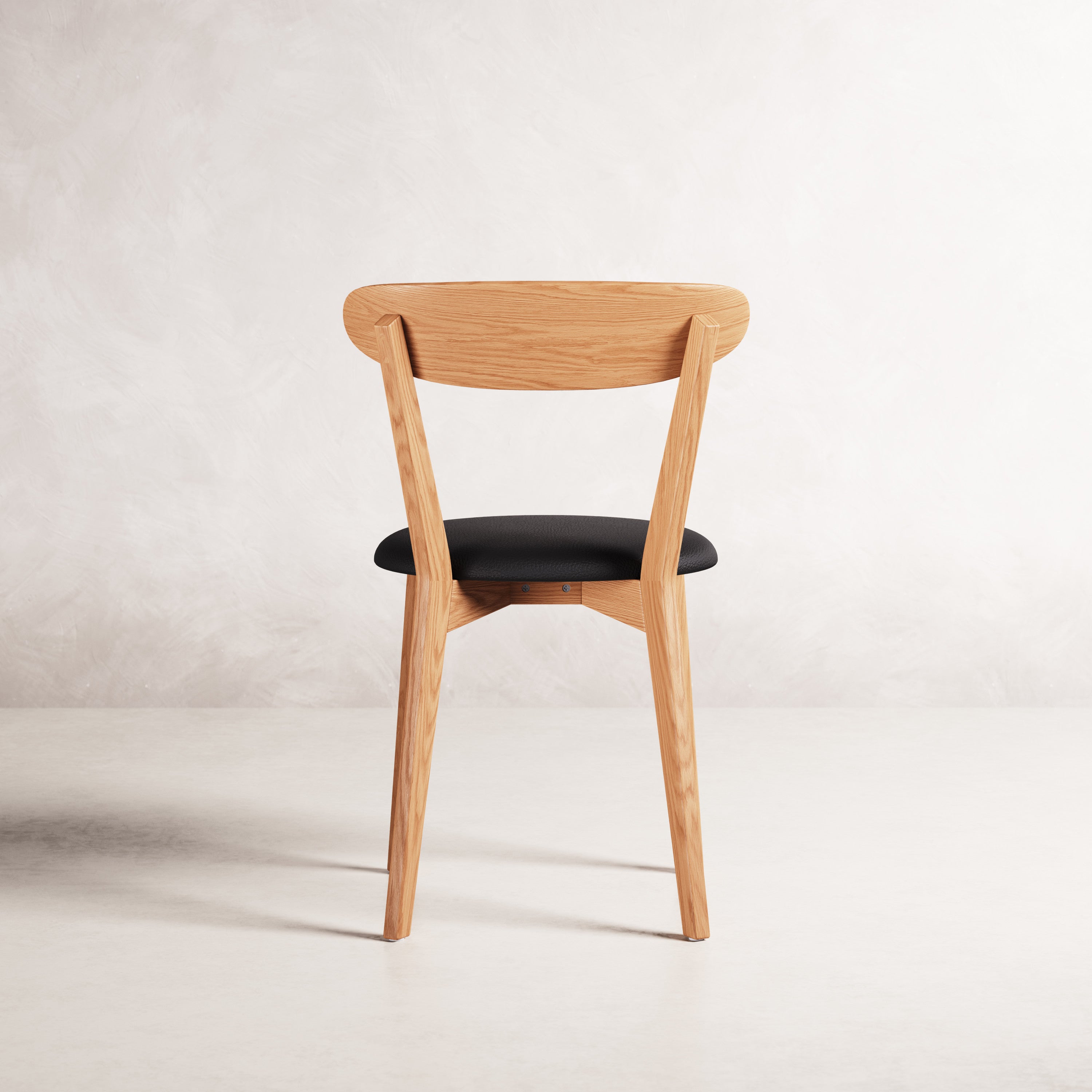 henrik-dining-chair-oak-black-leather--DF5GA1--01-cam-b0016.jpg