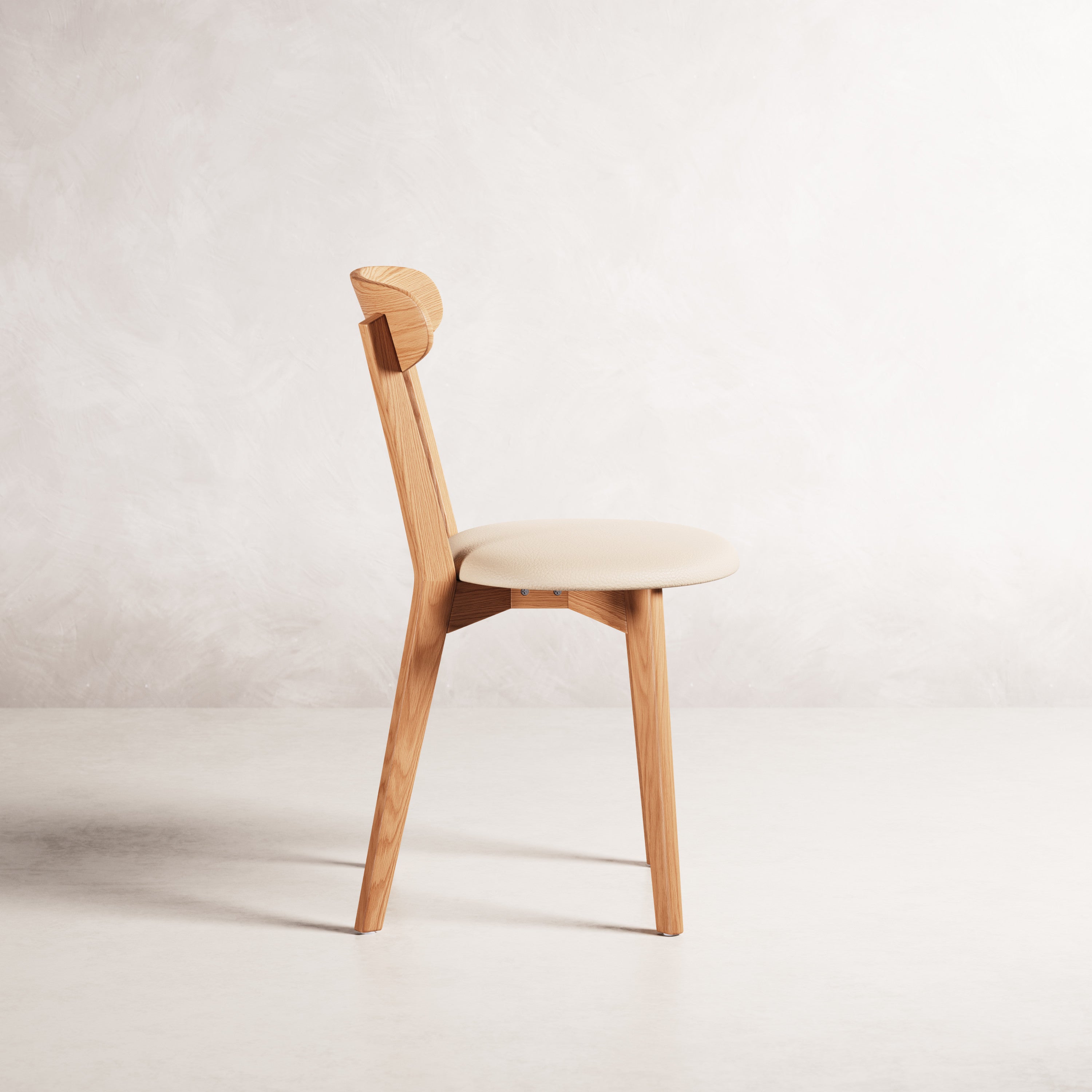 henrik-dining-chair-oak-cream-leather--DF5HA1--01-cam-b0007.jpg