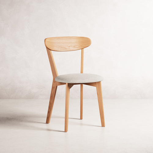 henrik-dining-chair-oak-oatmeal-beige-fabric--DF5DA1--01-cam-b0001.jpg