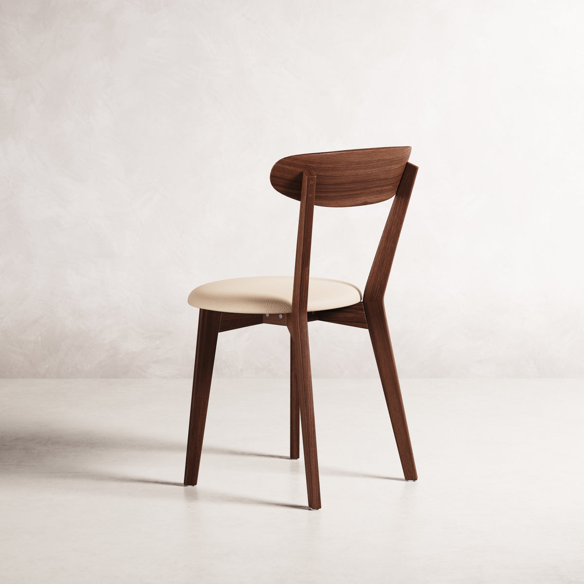 henrik-dining-chair-walnut-cream-leather--DF5HB1--01-cam-b0021.jpg