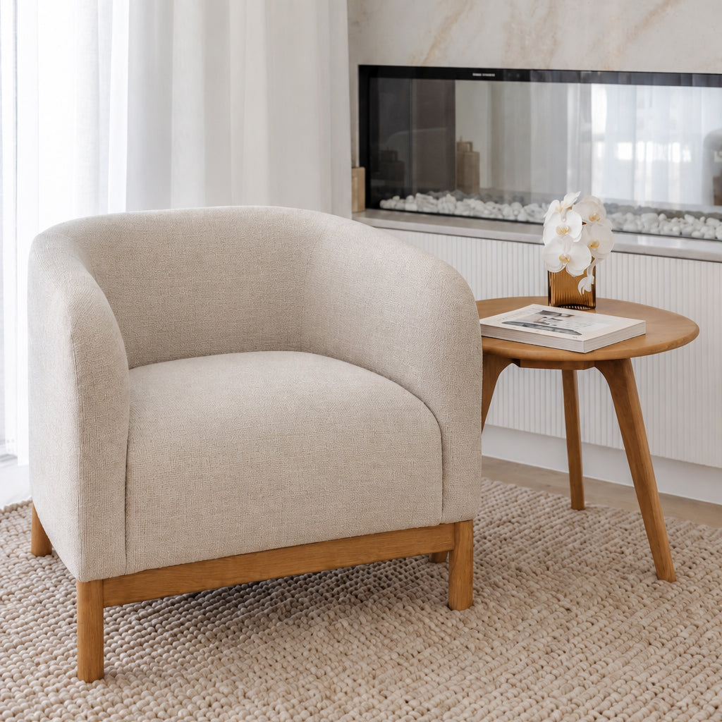hink-armchair-ivory-beige-fabric-oak-lifestyle-LI8PA1_iqsese.jpg