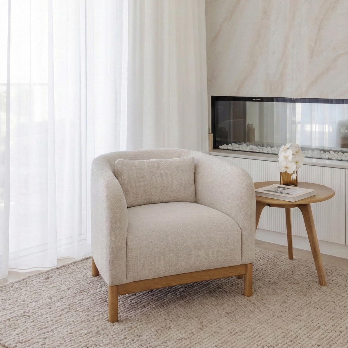 hink-armchair-ivory-beige-fabric-oak-lifestyle-LI8PA1_iqsese.png
