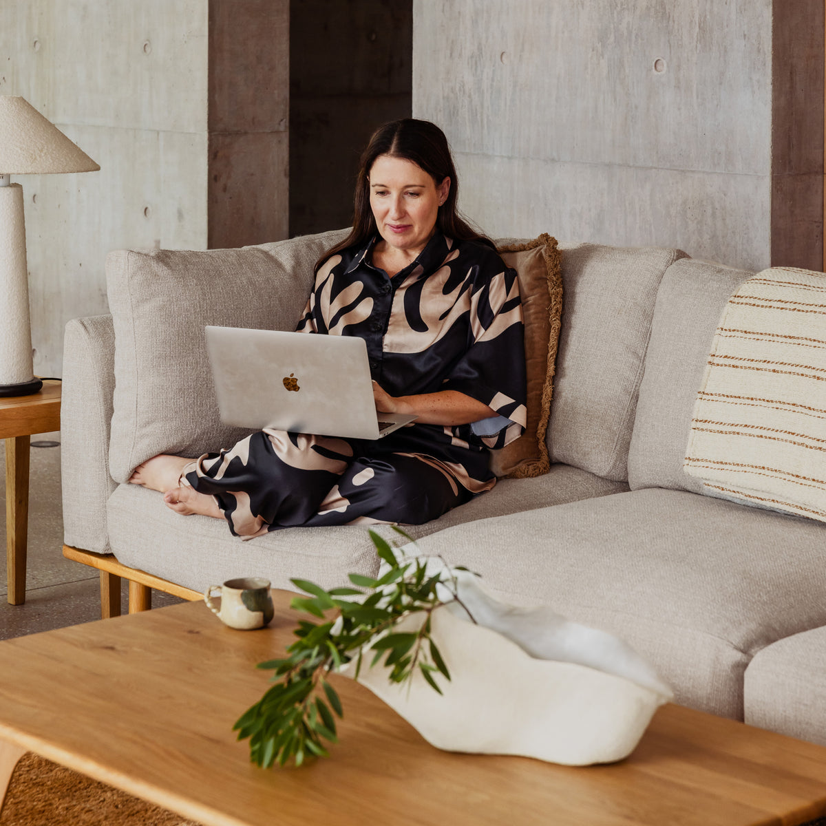 iconbydesign-anika-modular-sofa-3-seater-oak-ivory-beige-fabric-LH2AF0-lifestyle-3.jpg