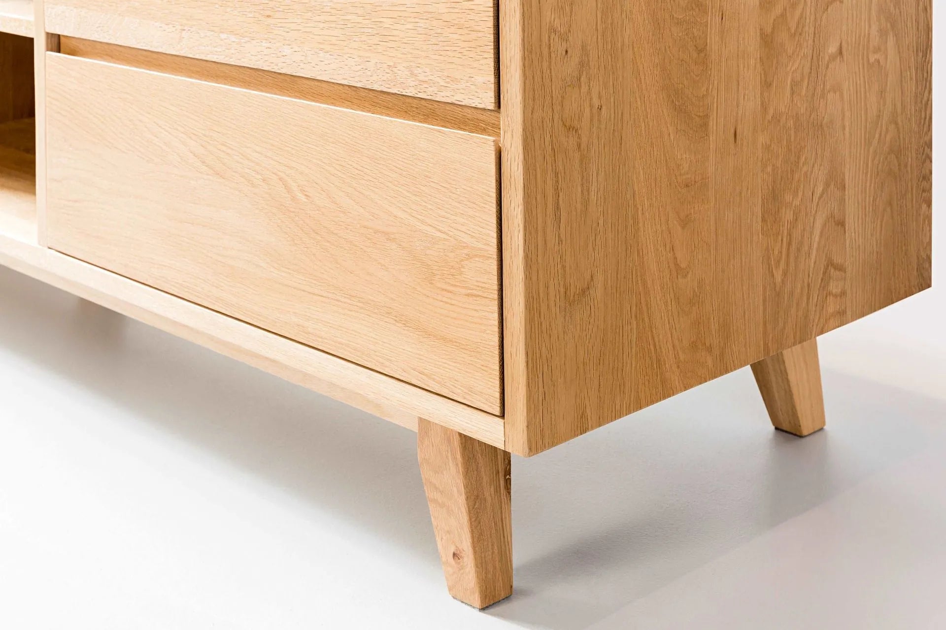 Bastian TV and Media Console 240 x 45cm Solid American Oak