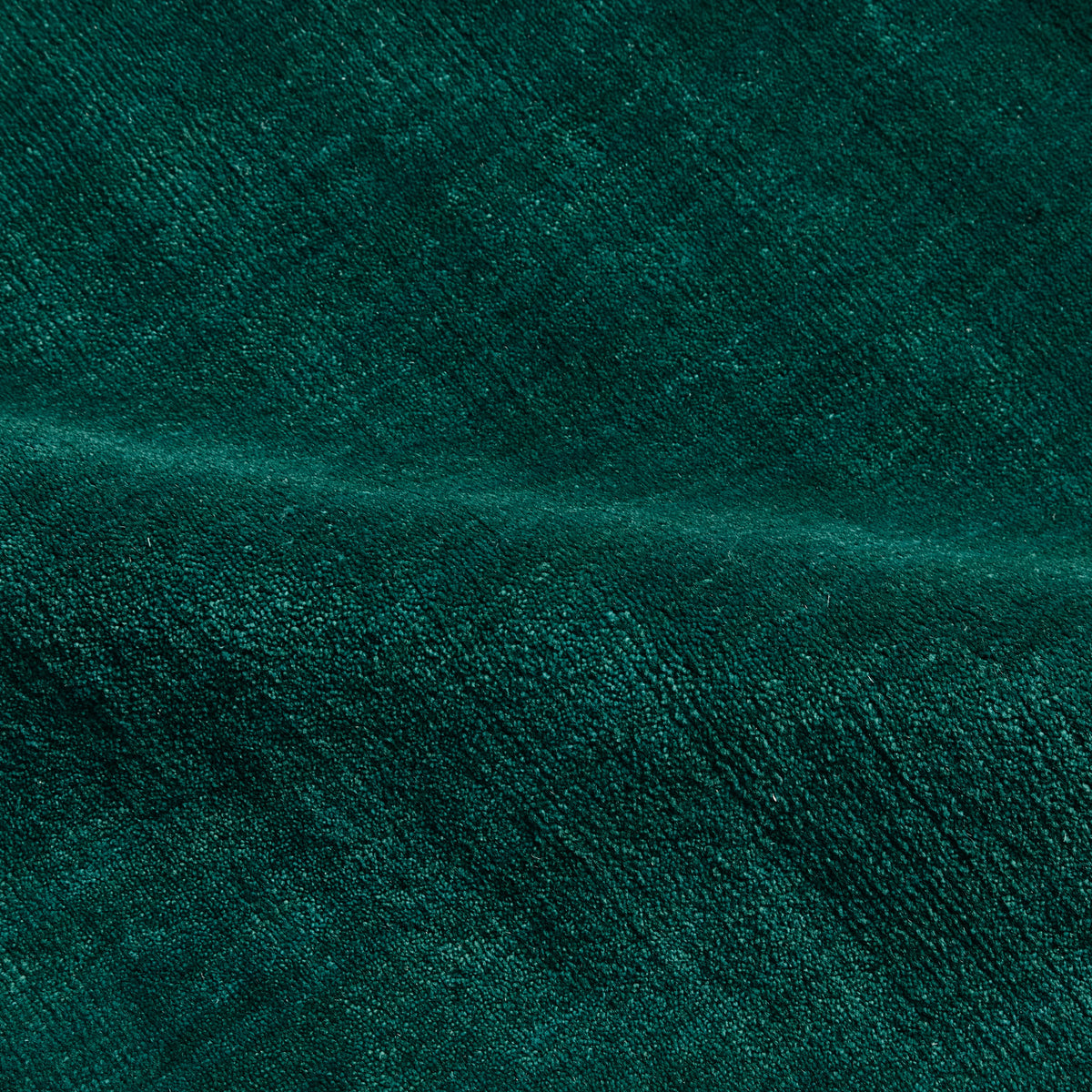 iconbydesign-freya-nz-wool-rug-ocean-teal-studio-flatlay-detail_brmusx.jpg