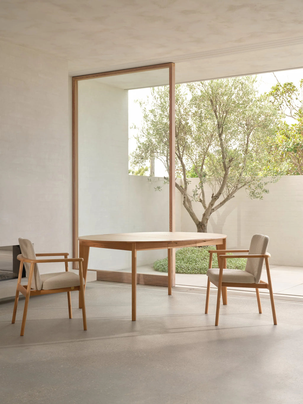 Jackson Dining Table Round Extendable 130-170 x 130cm Solid American Oak