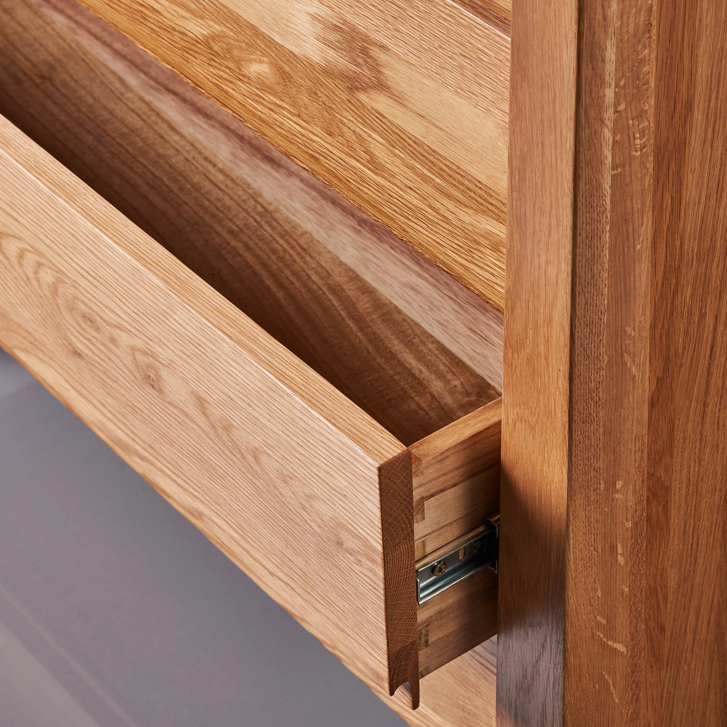 Jolanda Chest 4 Drawers 100 x 50cm Solid American Oak