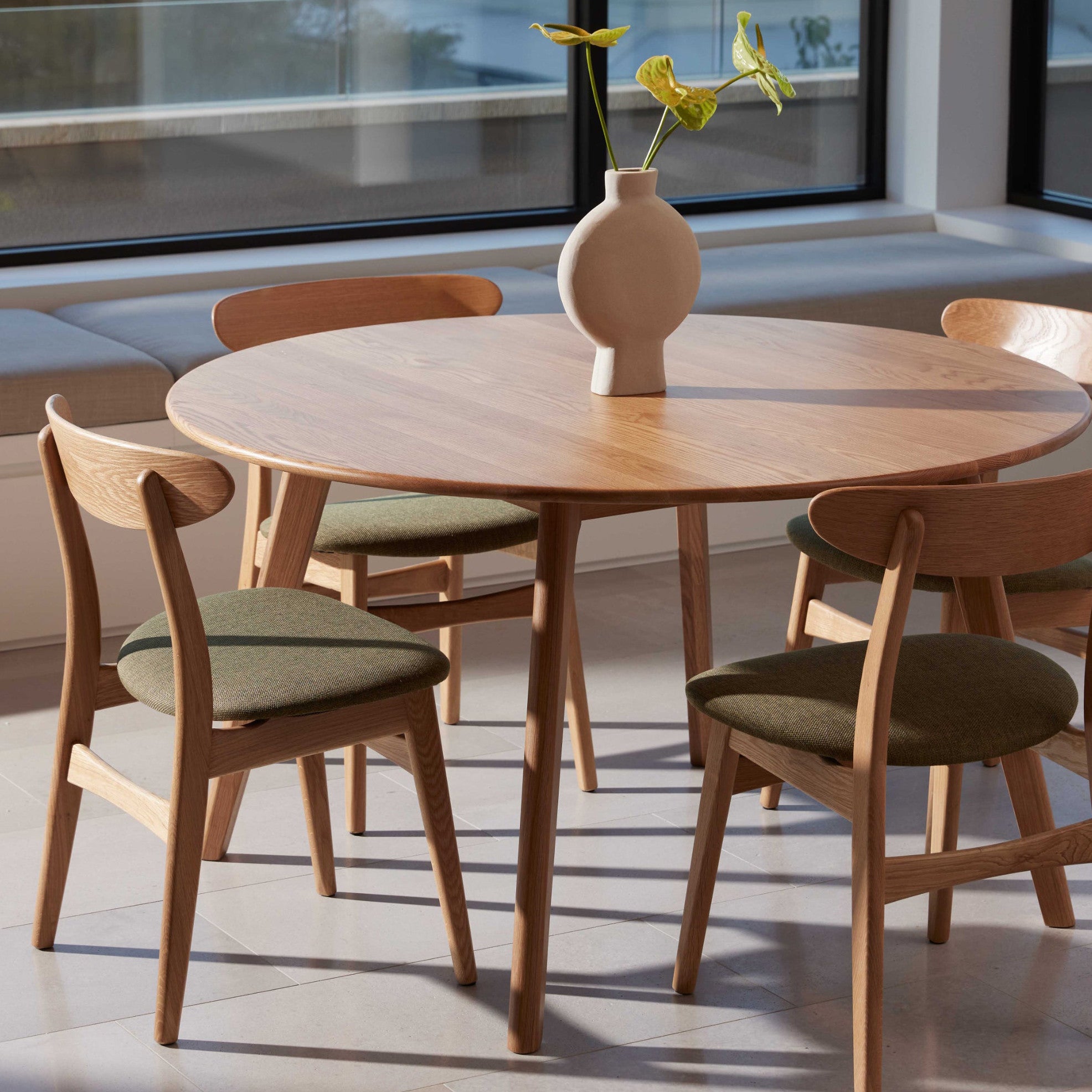 iconbydesign-magnus-dining-chair-oak-aloe-green-fabric--DF2FA1--lifestyle.jpg