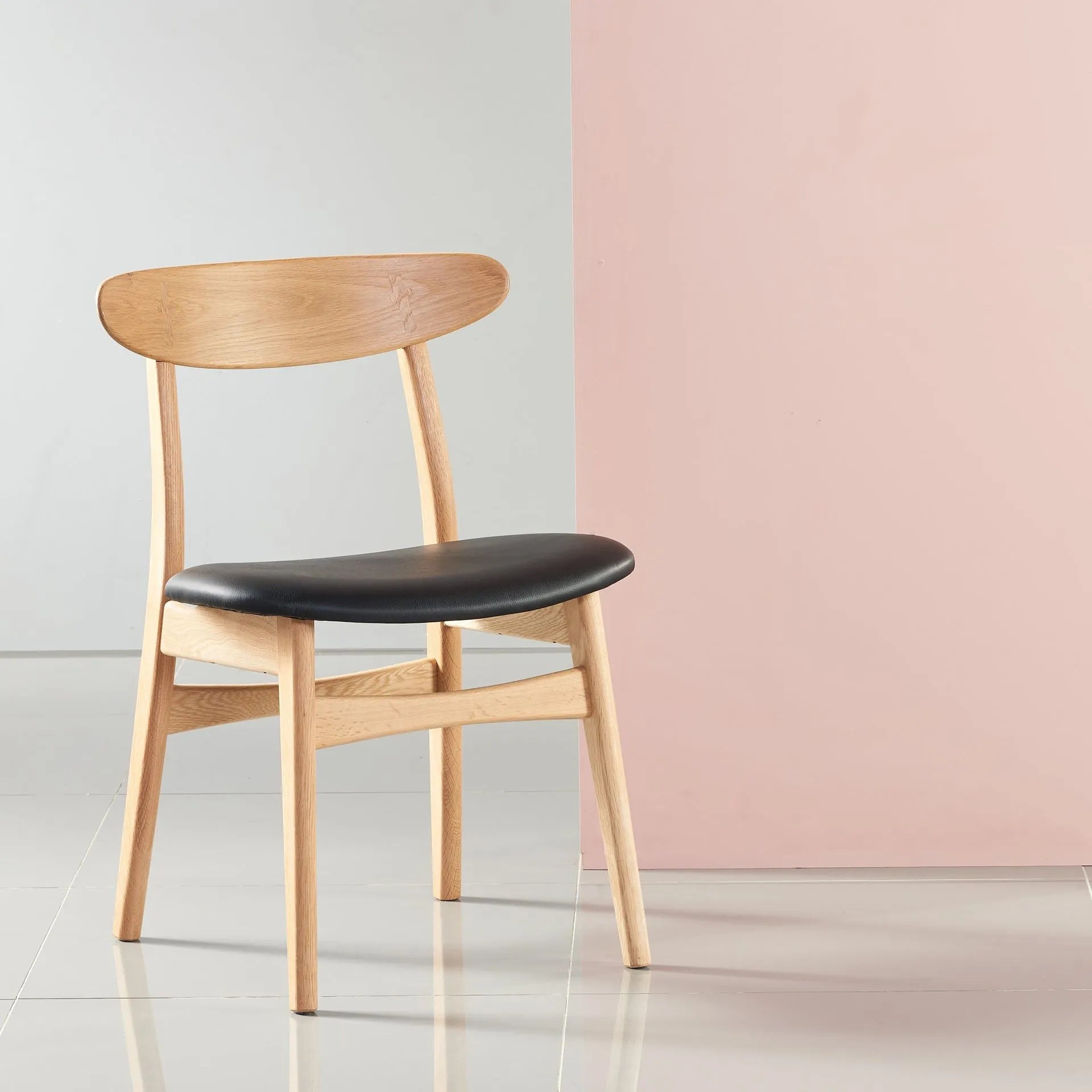 Magnus Dining Chair Black Leather Solid American Oak