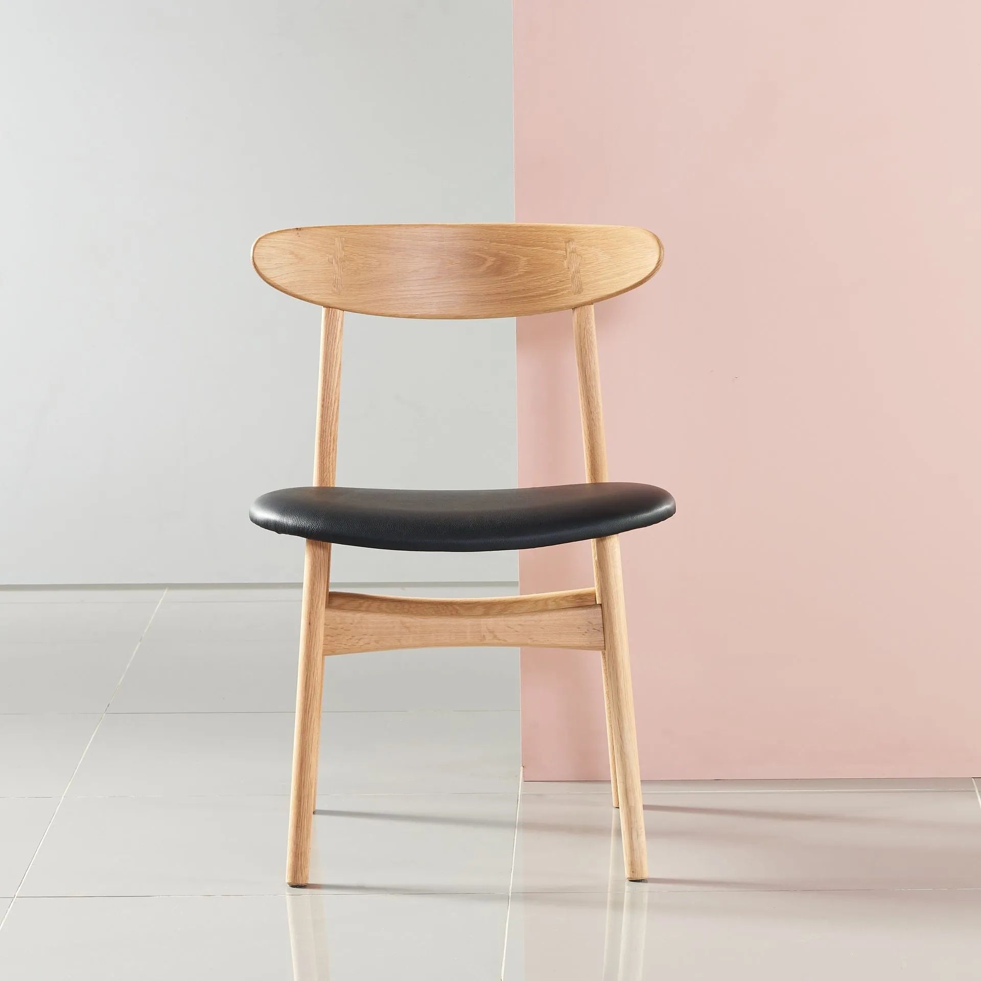 Magnus Dining Chair Black Leather Solid American Oak