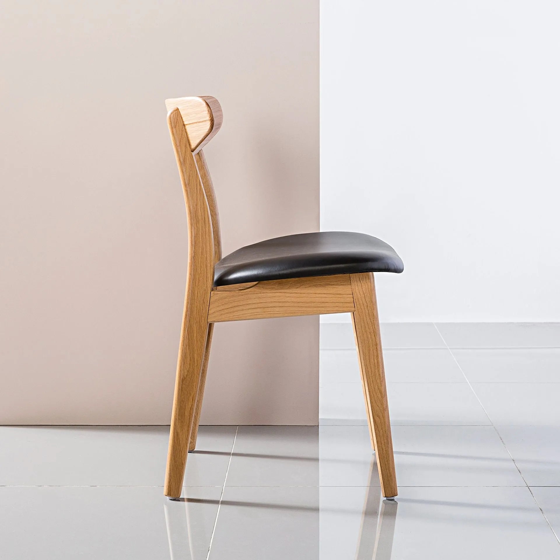 Magnus Dining Chair Black Leather Solid American Oak