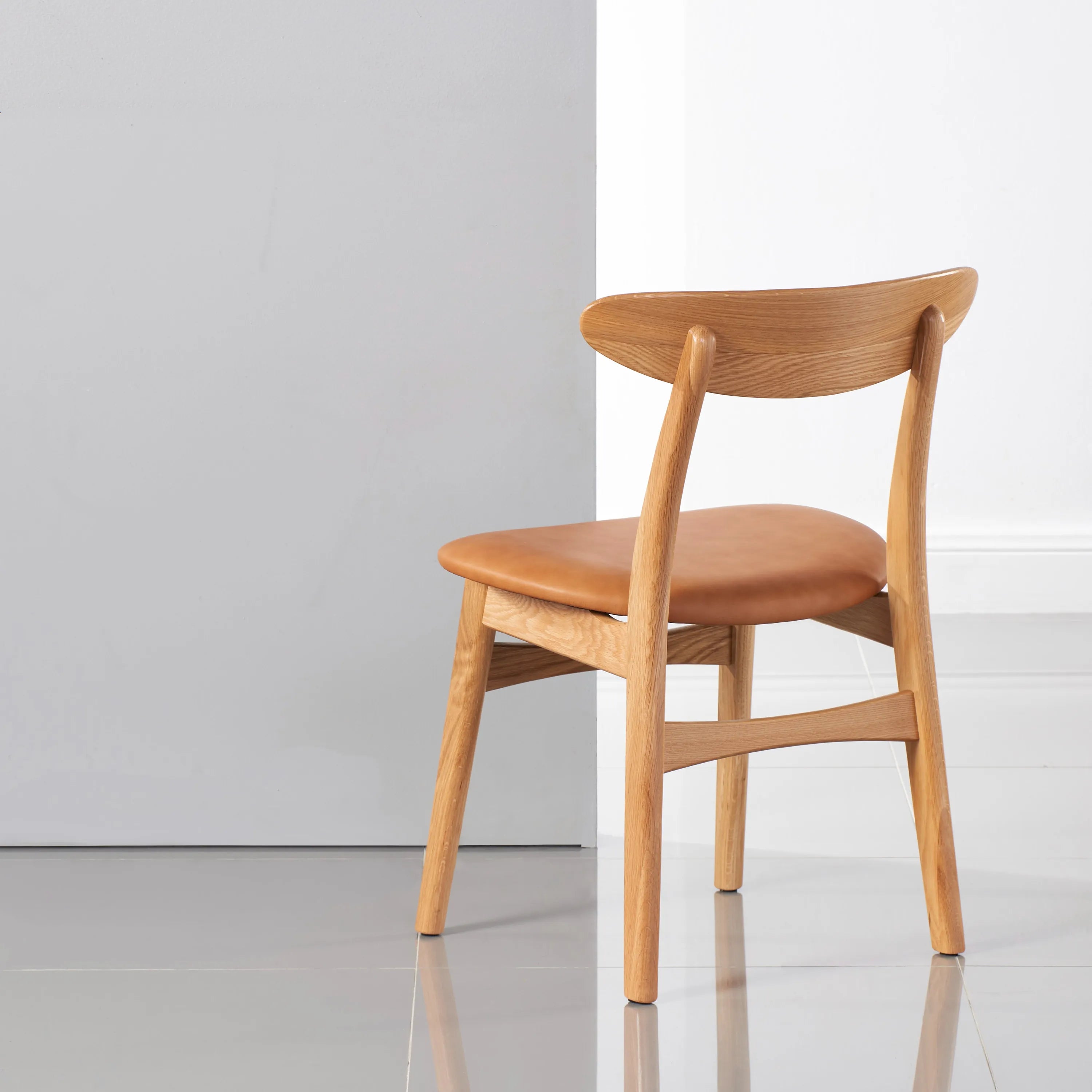 Magnus Dining Chair Tan Leather Solid American Oak