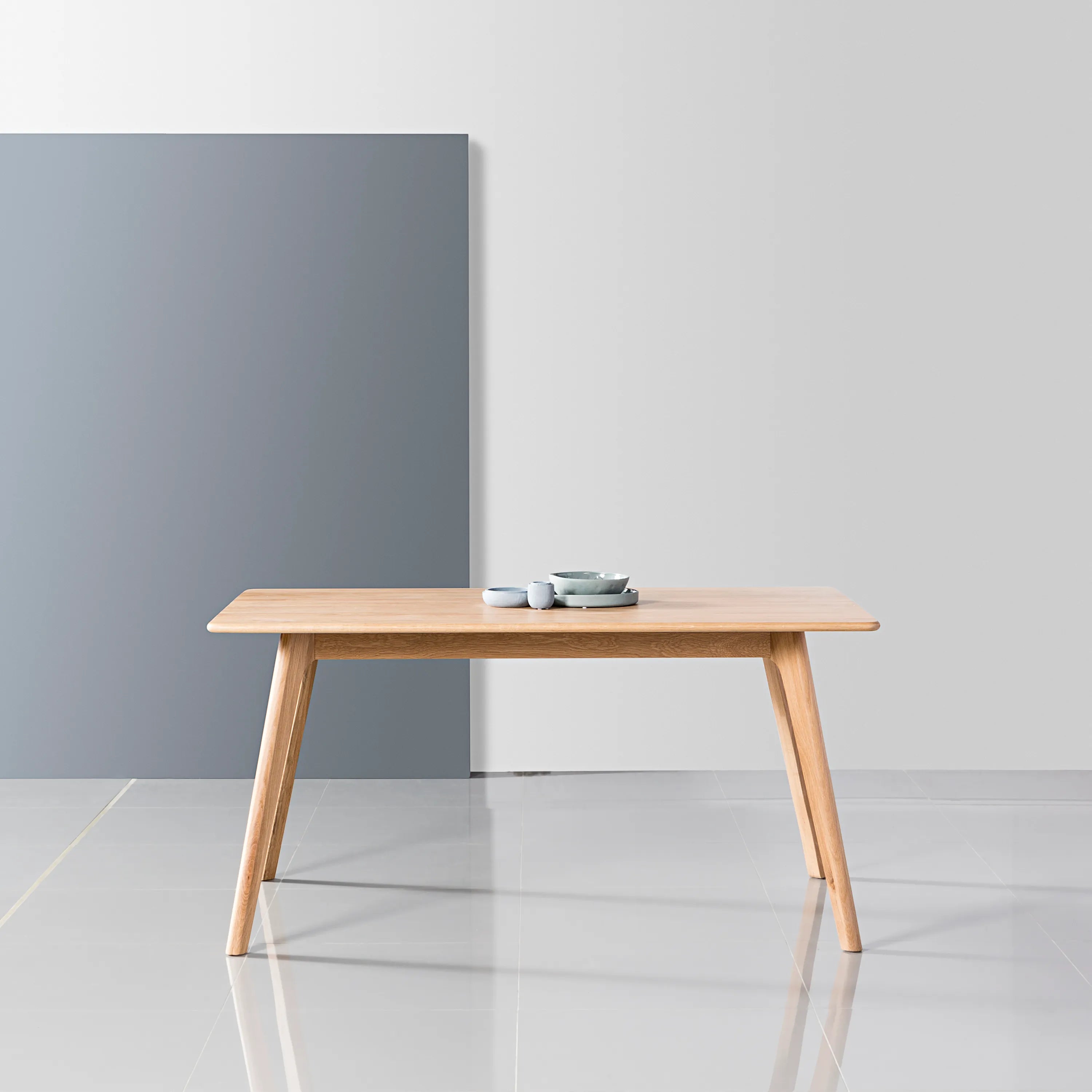 Magnus Dining Table 150 x 90cm Solid American Oak