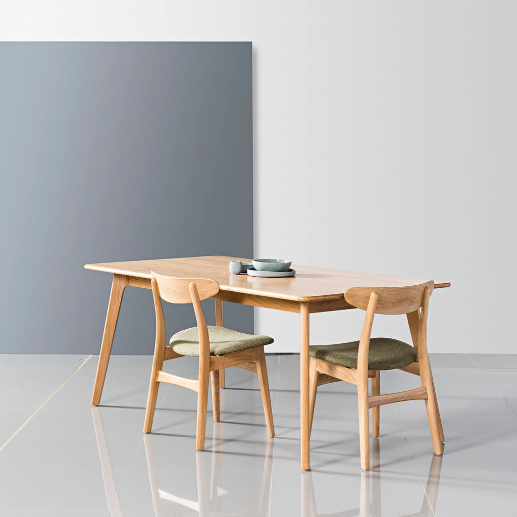 Magnus Dining Table 160 x 90cm Solid American Oak