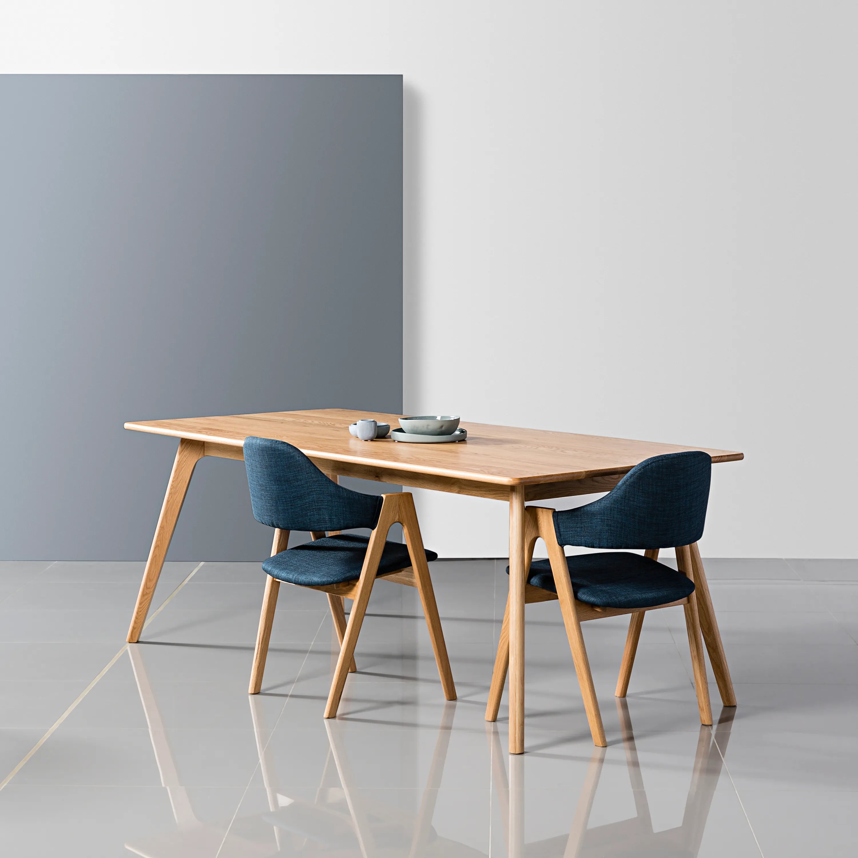 Magnus Dining Table 200 x 100cm Solid American Oak