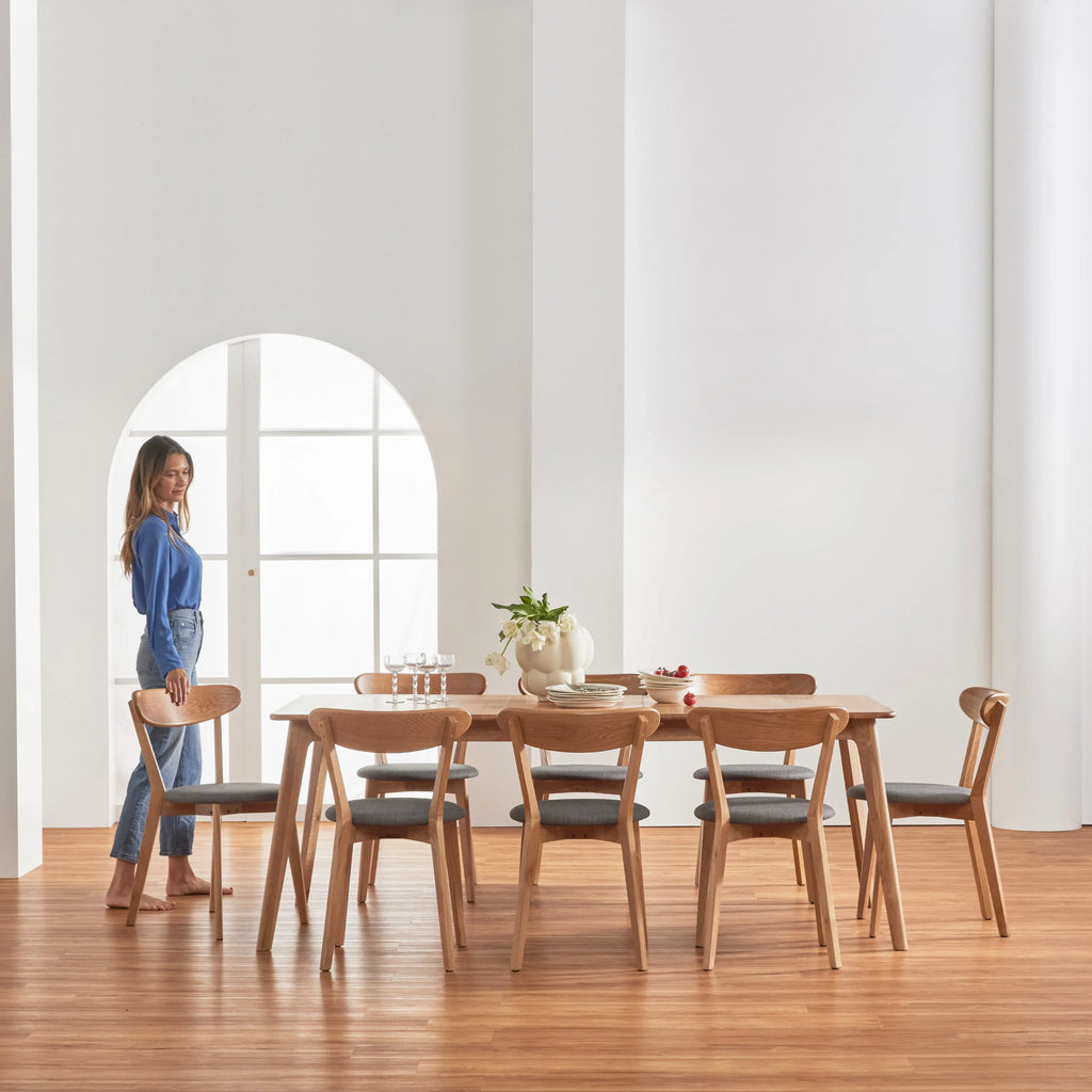 Magnus Dining Table Extendable 160-200 x 90cm Solid American Oak