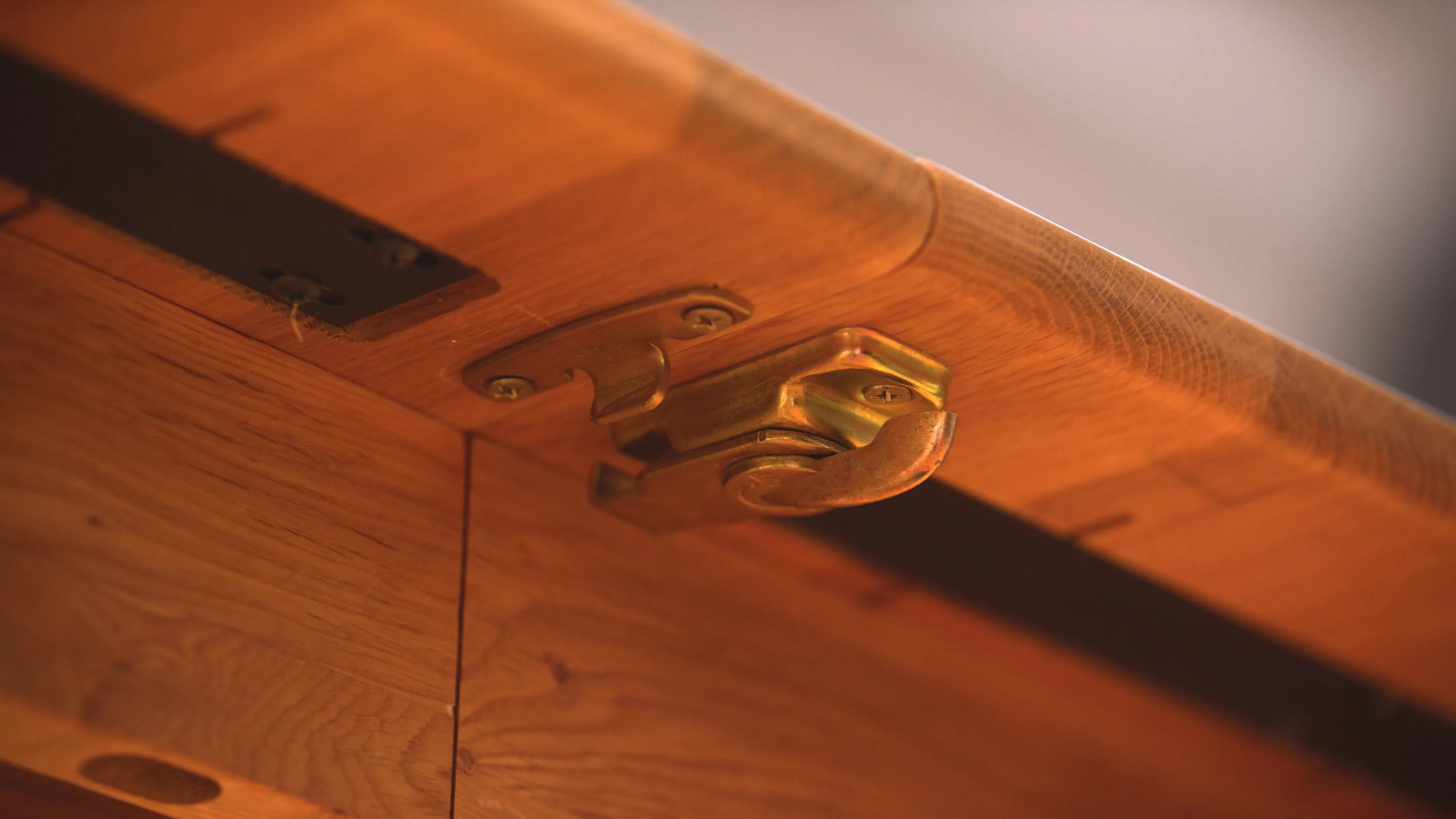 Magnus Dining Table Extendable Solid American Oak