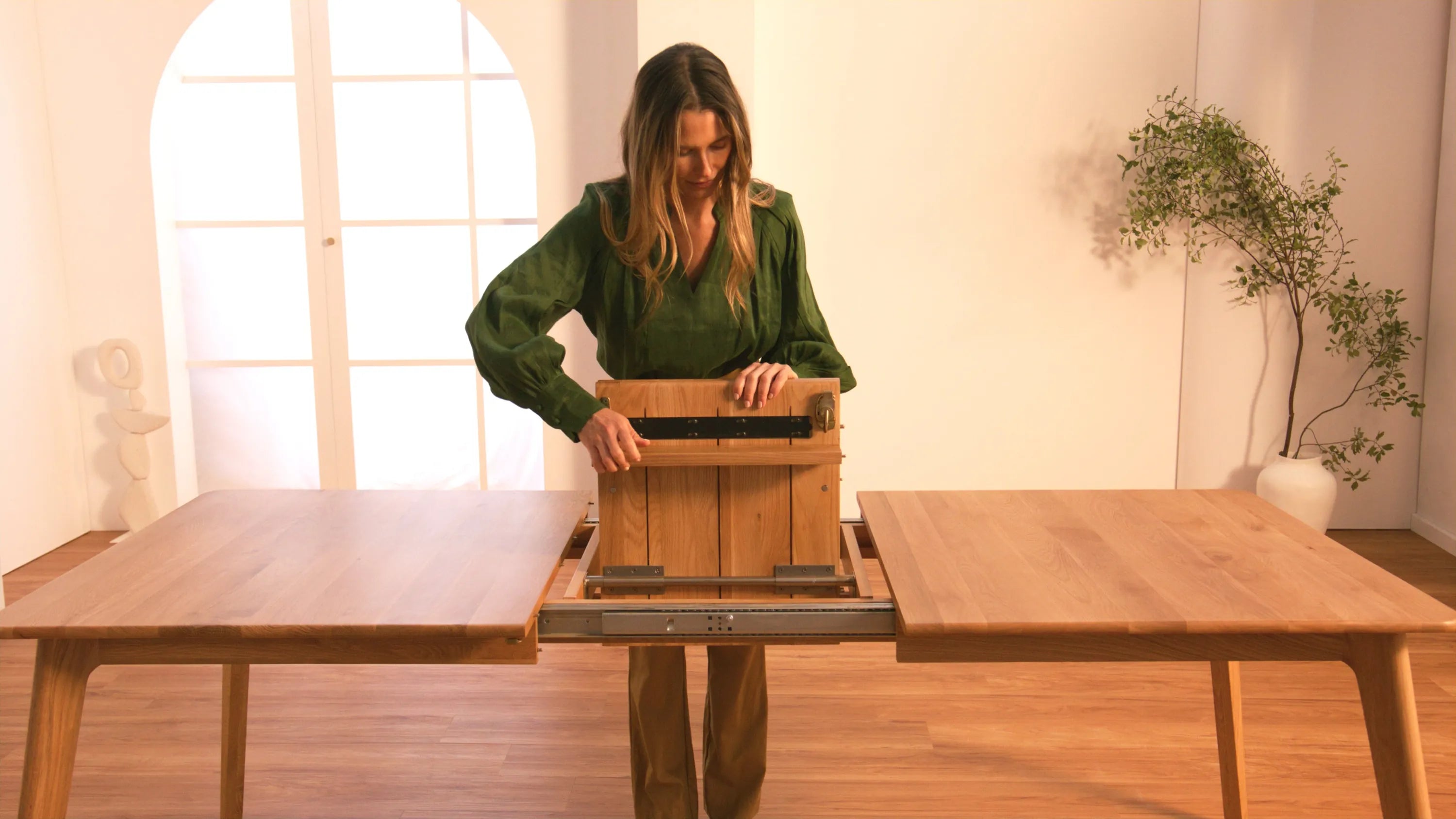 Magnus Dining Table Extendable Solid American Oak