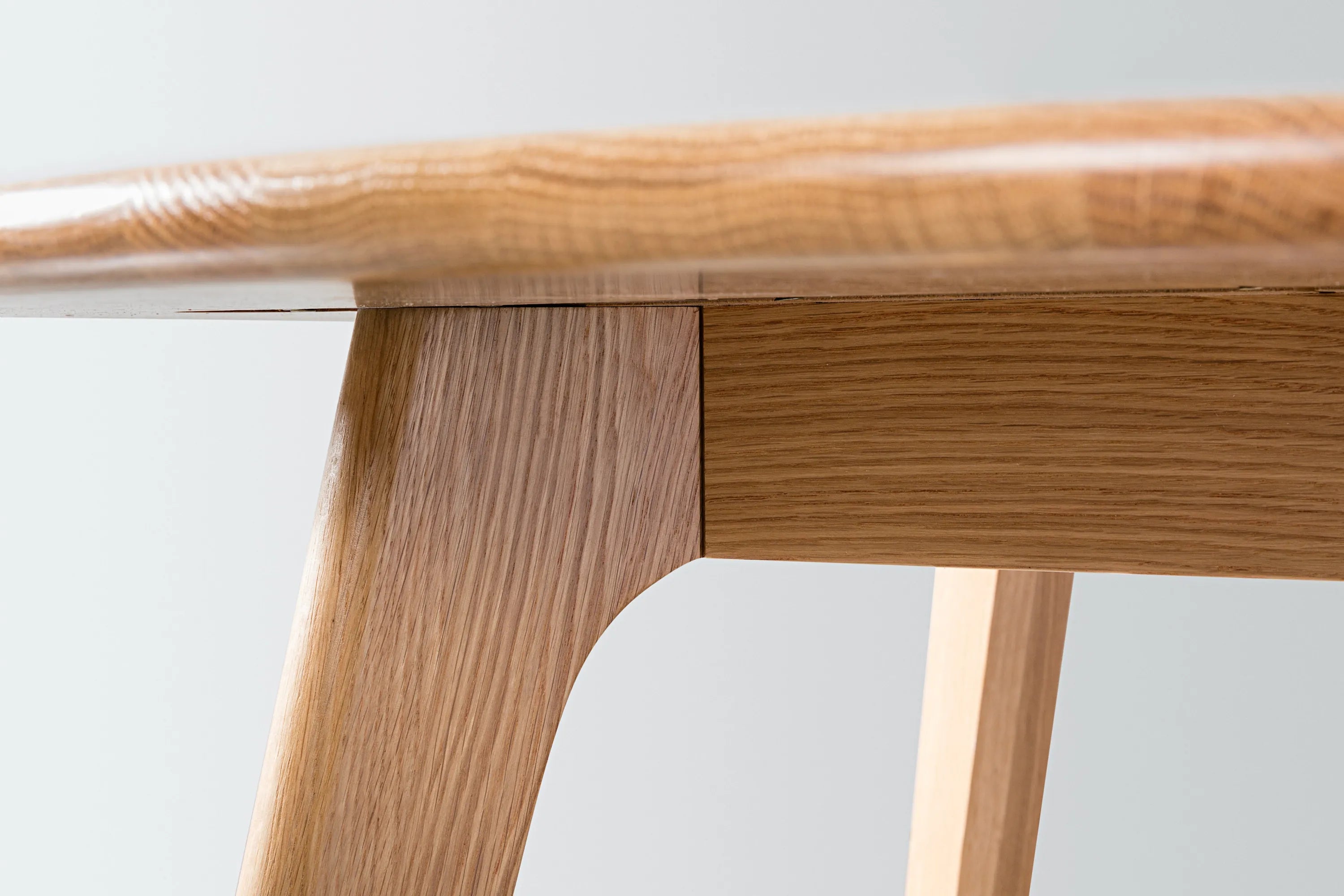 Magnus Dining Table Oval 160 x 90cm Solid American Oak