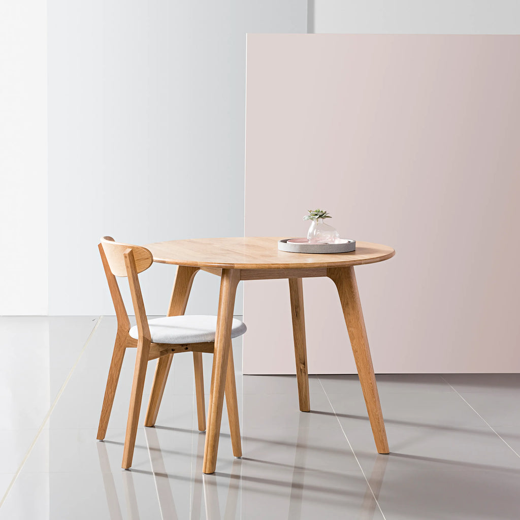 Magnus Dining Table Round 100cm Diameter Solid American Oak