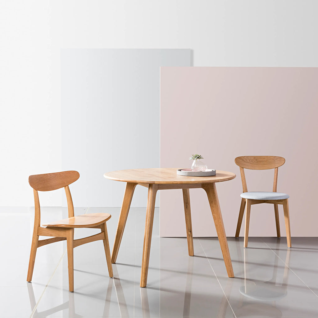 Magnus Dining Table Round 100cm Diameter Solid American Oak