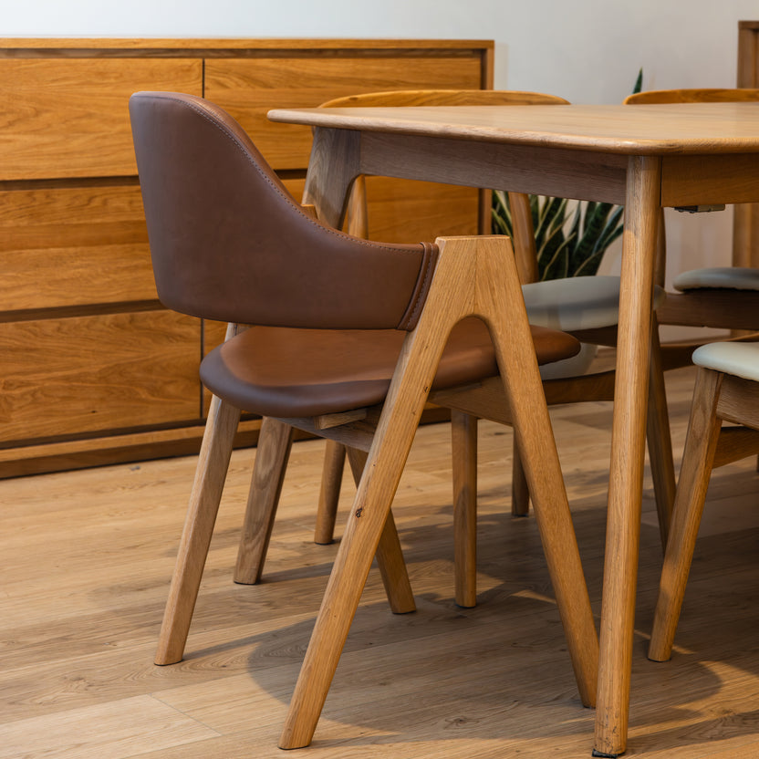 iconbydesign-nestor-dining-chair-oak-tan-leather--DF4IA1--studio_staged-1.jpg