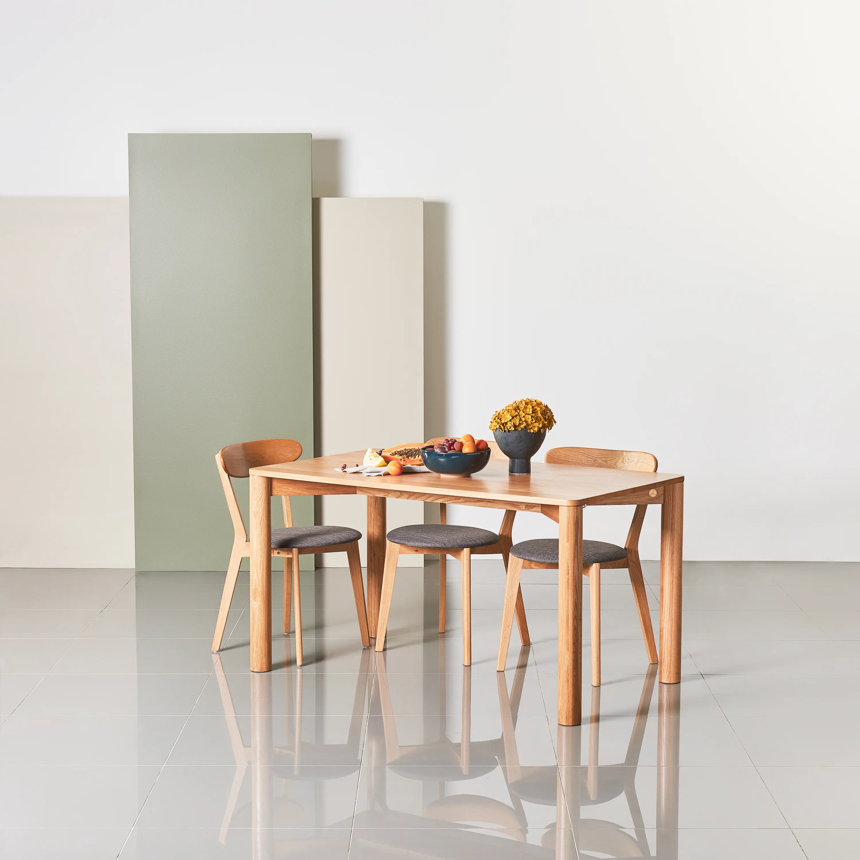 Olivia Dining Table 160 x 90cm Solid American Oak