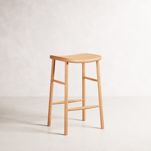 Luno Bar Stool - Solid American Oak with Solid Seat | 360 View - Frame 1