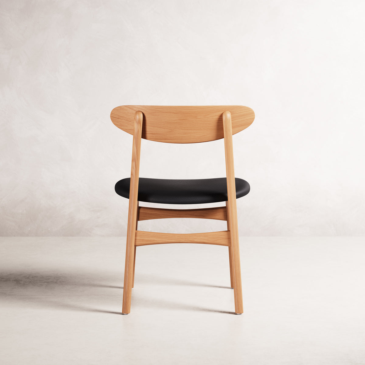 magnus-dining-chair-oak-black-leather--DF2GA1--01-cam-b0016.jpg