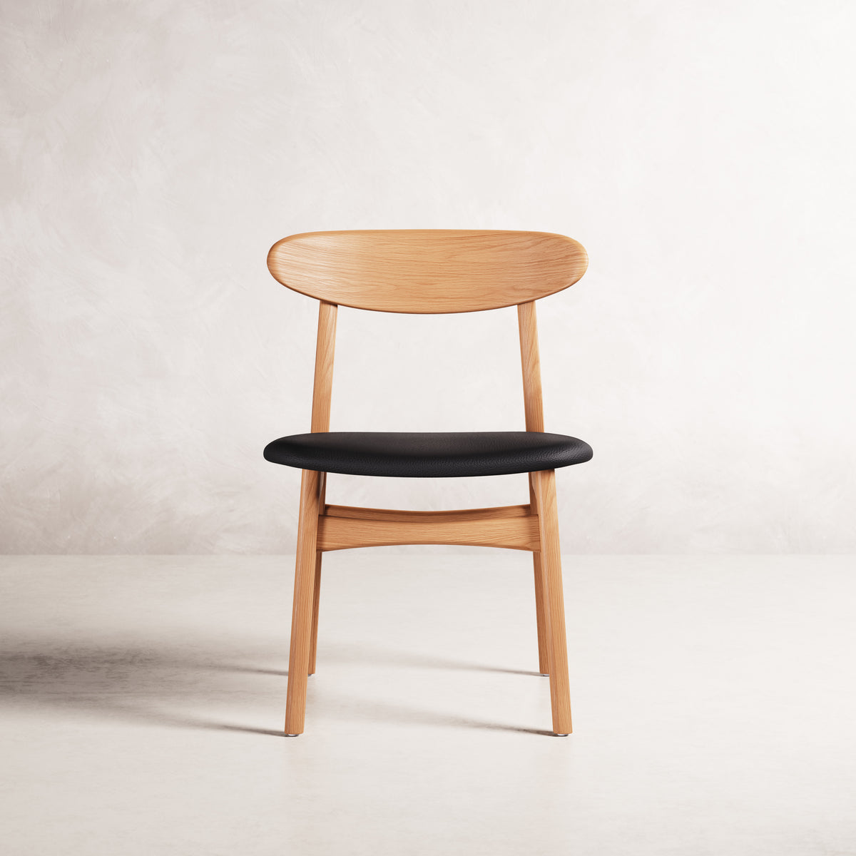 magnus-dining-chair-oak-black-leather--DF2GA1--01-cam-b0034.jpg