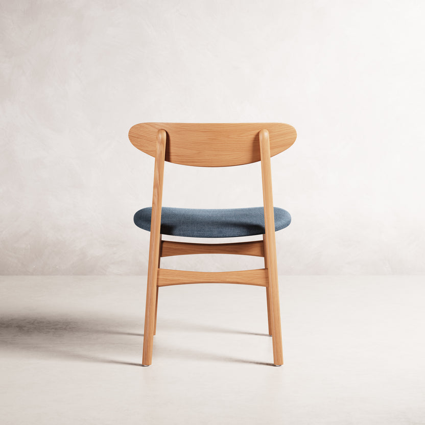 magnus-dining-chair-oak-chambray-blue-fabric--DF2EA1--01-cam-b0016.jpg