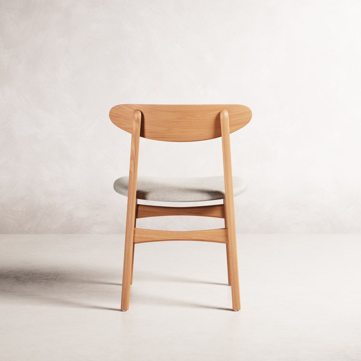 magnus-dining-chair-oak-oatmeal-beige-fabric--DF2DA1--01-cam-b0016.jpg