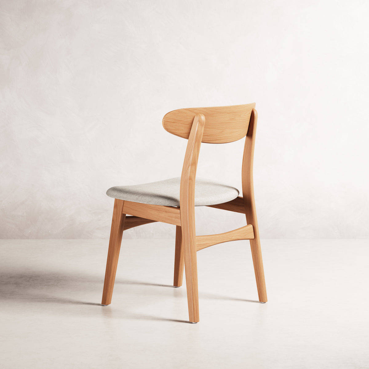 magnus-dining-chair-oak-oatmeal-beige-fabric--DF2DA1--01-cam-b0021.jpg