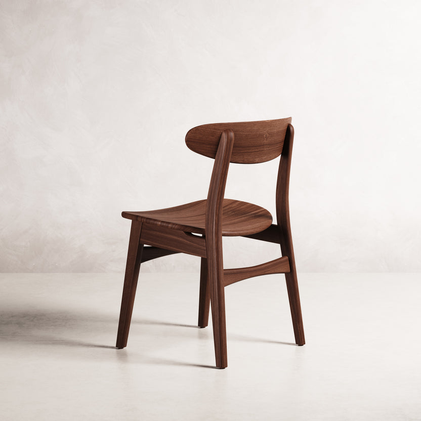 magnus-dining-chair-walnut-solid-seat--DF2AB9--01-cam-b0021.jpg