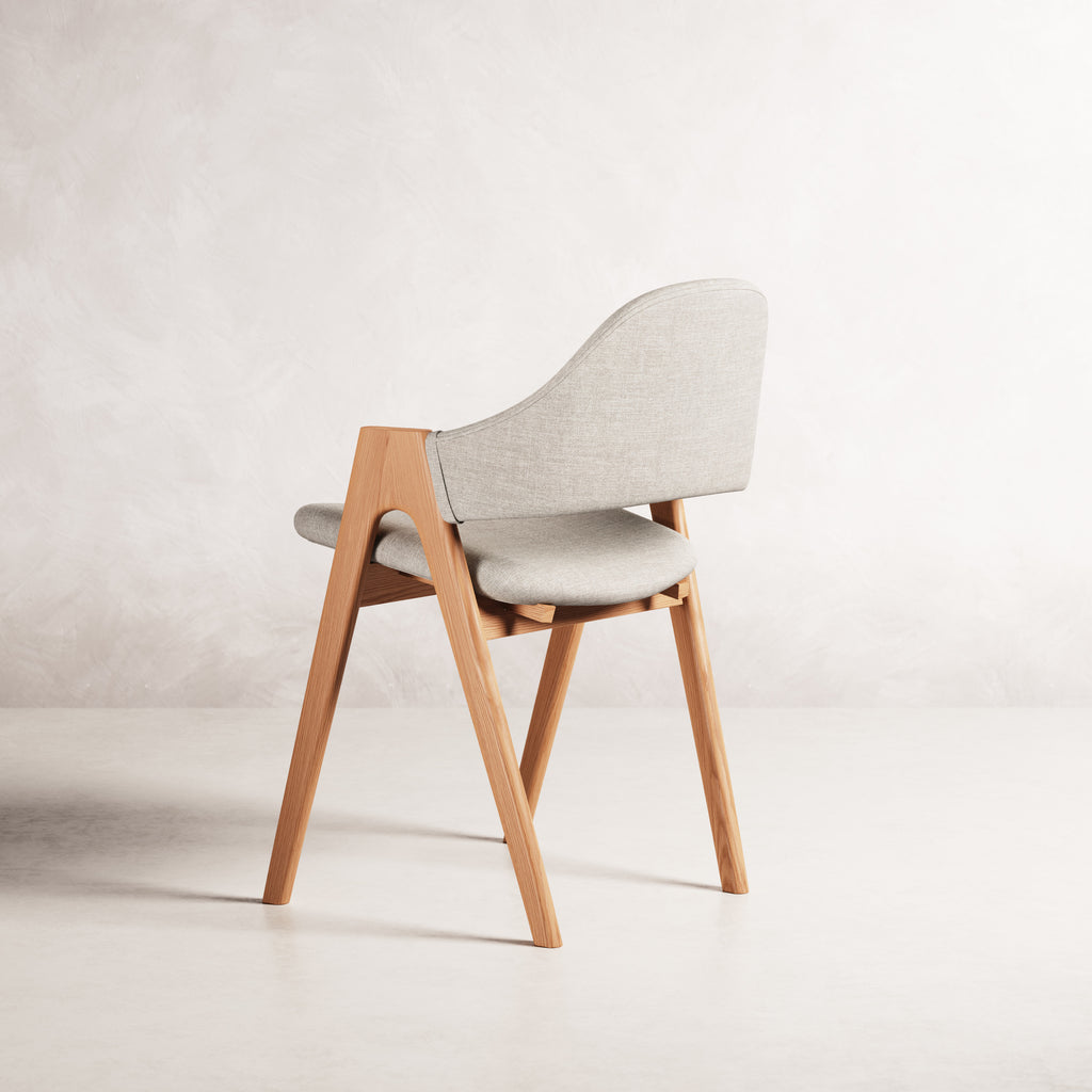 nestor-dining-chair-oak-oatmeal-beige-fabric--DF4DA1--01-cam-b0021.jpg