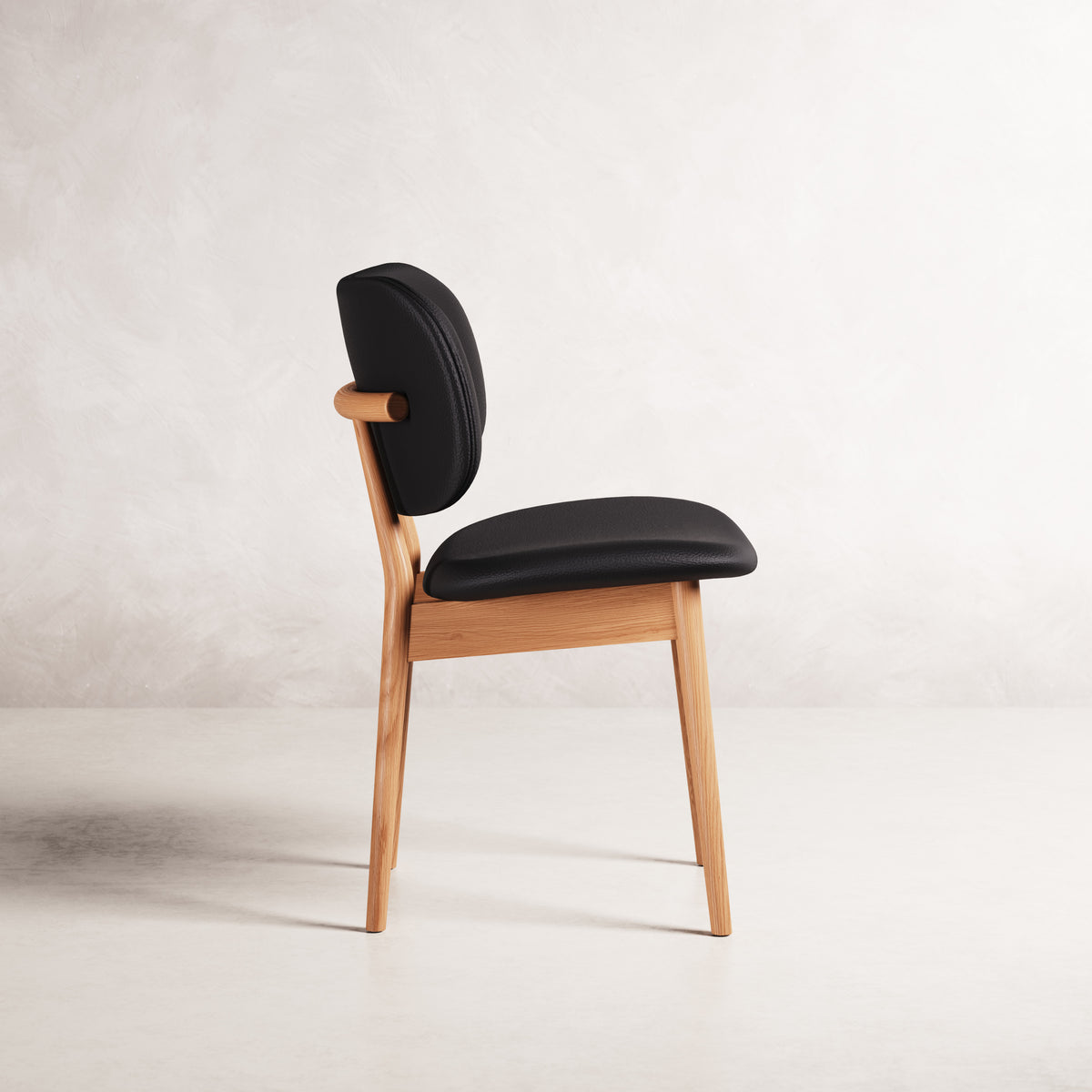 olivia-dining-chair-oak-black-leather--DF3GA1--01-cam-b0007.jpg
