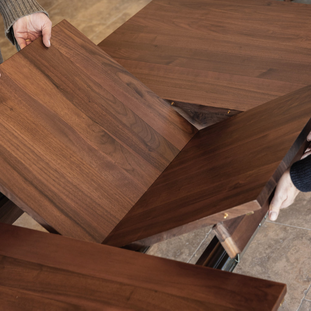 olivia-extendable-dining-table-walnut--SHARED--detail-1-sq.jpg