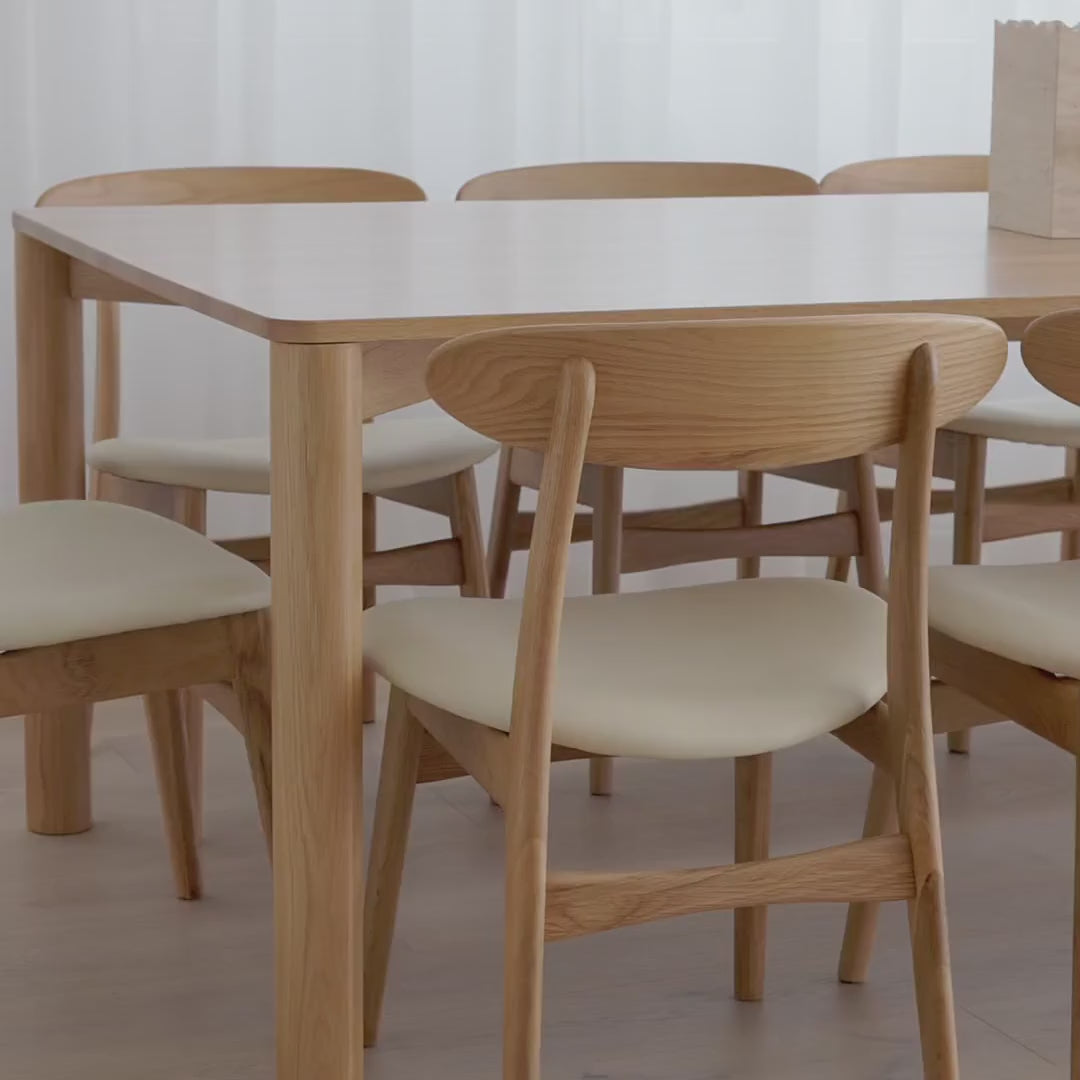Magnus-dining-chair-rollover-oak-cream-leather--DF2HA1--lifestyle.mp4